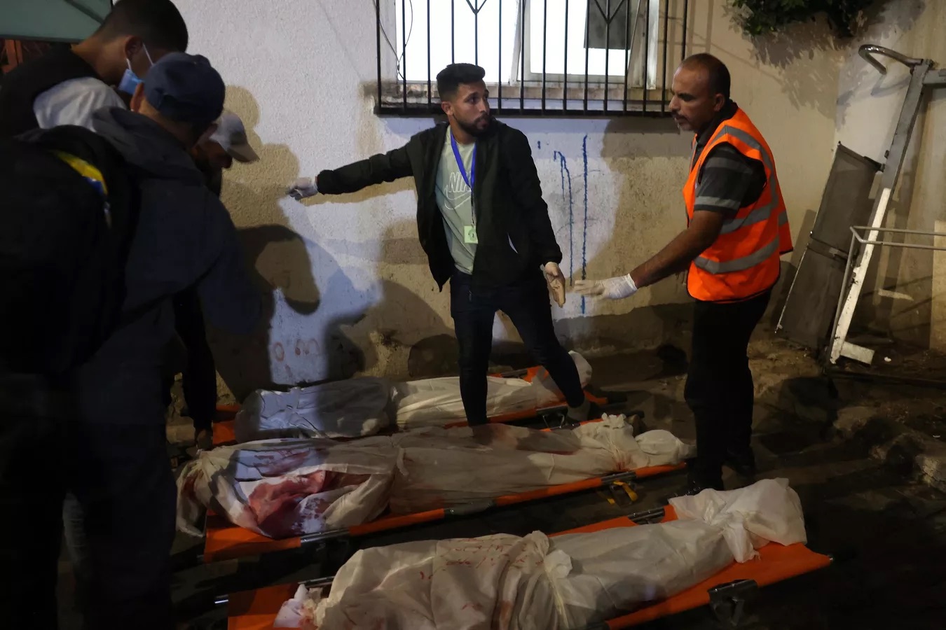 سقوط قتلى وجرحى خلال قصف إسرائيلي على رفح والقطاع