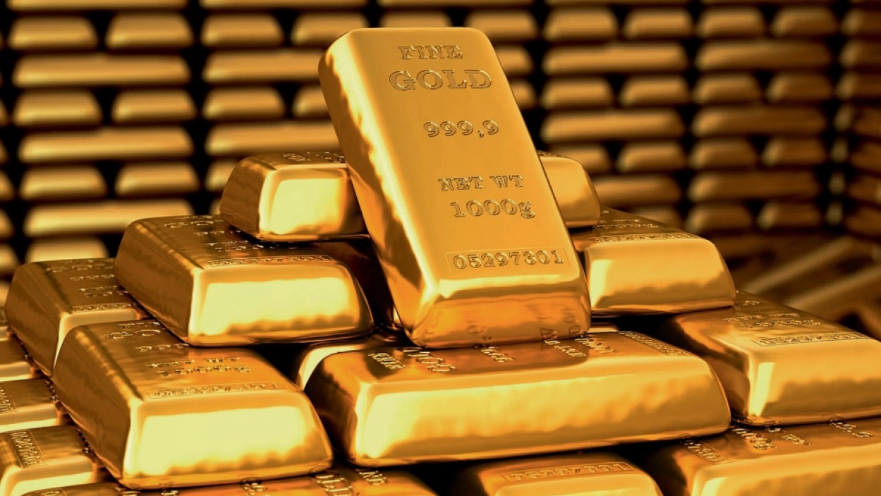أسعار الذهب تقفز إلى أكثر من 1%