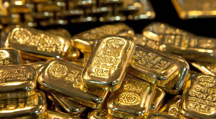 الذهب يستقر قرب 3644 دولاراً مع ترقب قرار الفدرالي الأمريكي