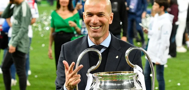 تقارير إسبانية: عودة زيدان إلى ريال مدريد "غير مطروحة"
